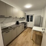 Mariott, 13 Septembrie, Panduri